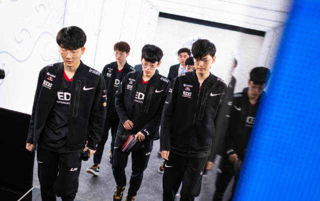 包括5G网 包括5G网