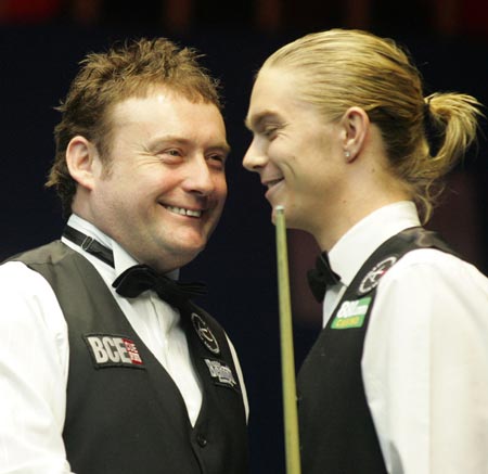 出色表现完 出色表现完