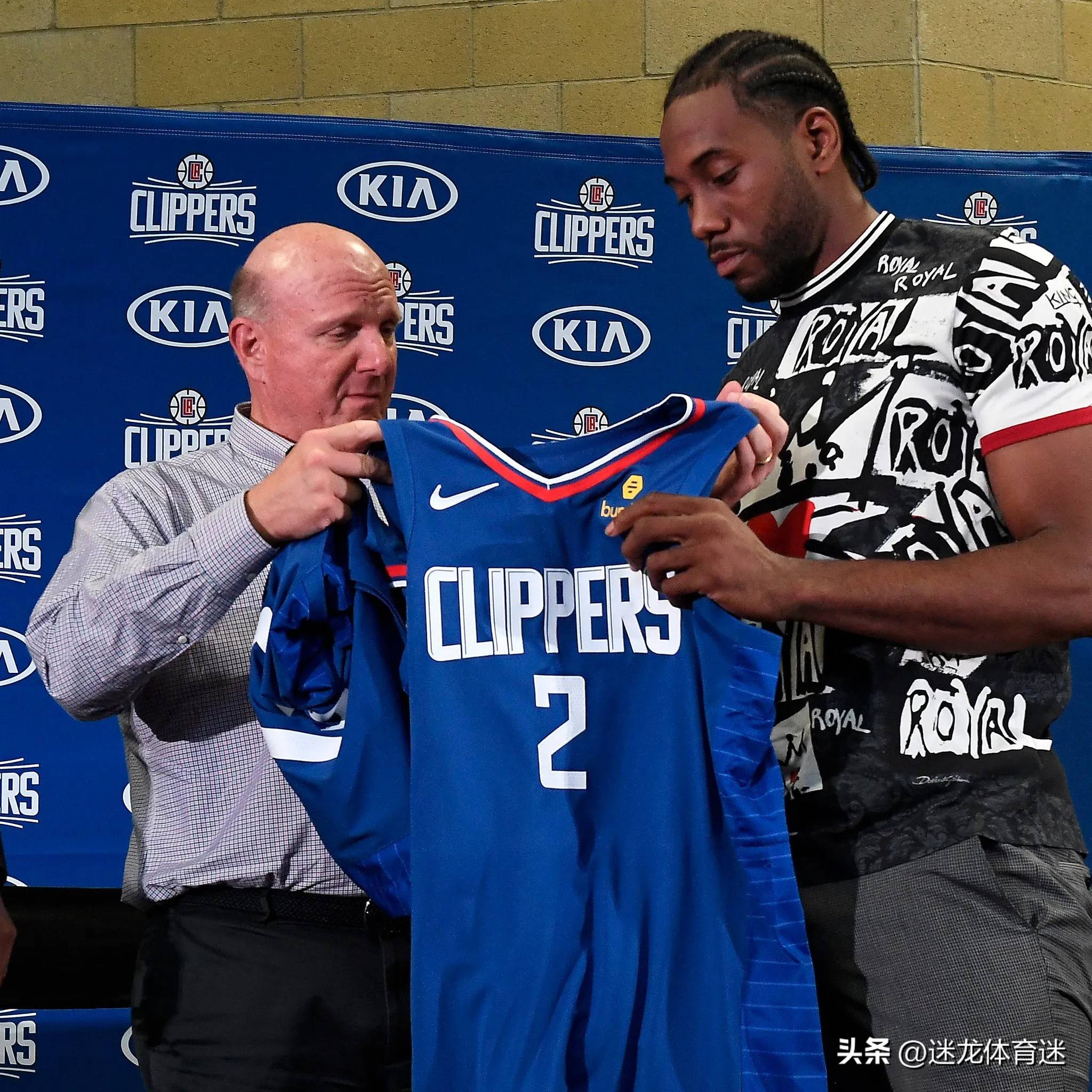 里拥有了可 里拥有了可