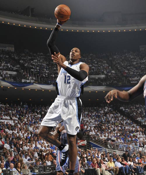 巡回演出效 巡回演出效